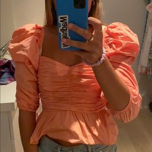 Zara salmon colored top
